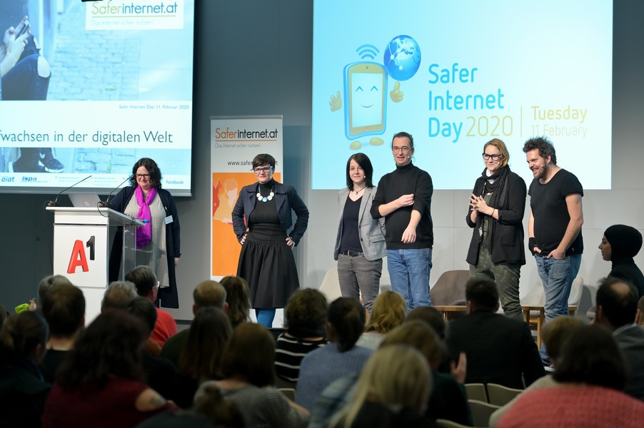 Picture of Safer Internet Day conference in Austria