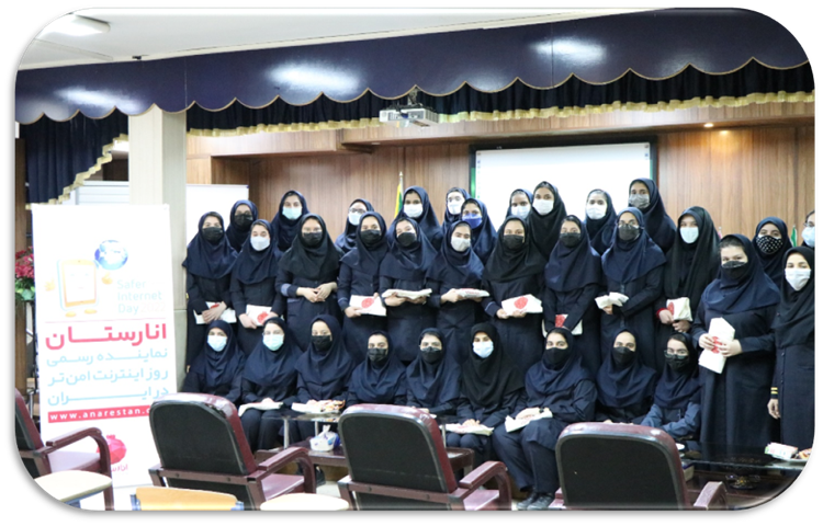 A group of girls from Absal high school in Tehran, Iran, celebrating Safer Internet Day 2022. Credits: Iran Safer Internet Day Committee.