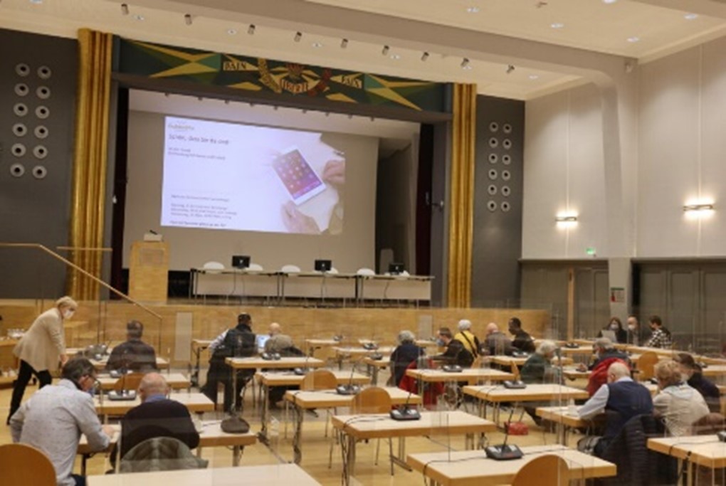 A photo of the Smartphone Café