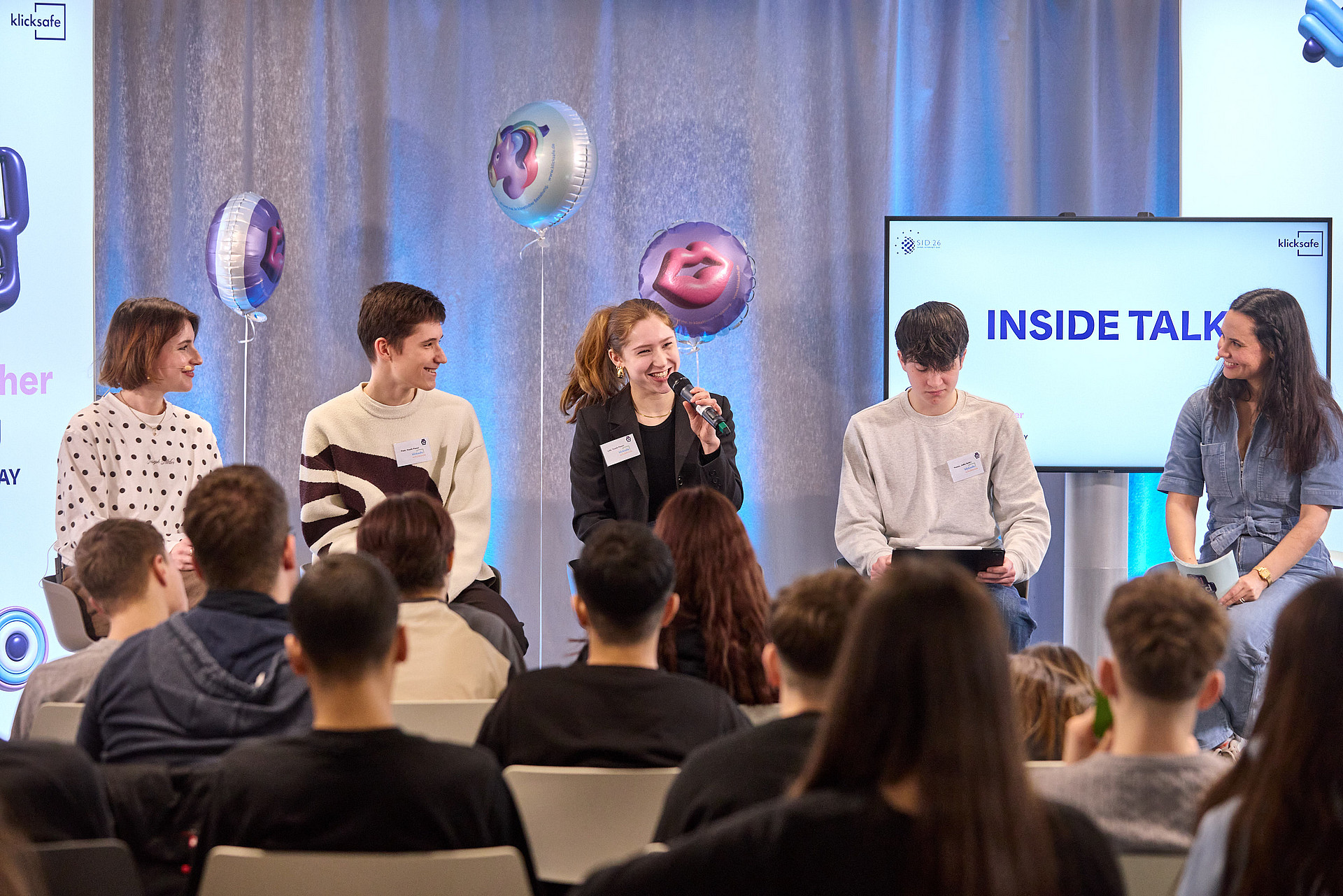 Panel "Inside talk" featuring five young speakers