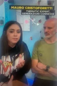 Video "How do algorithms relate to democracy?"