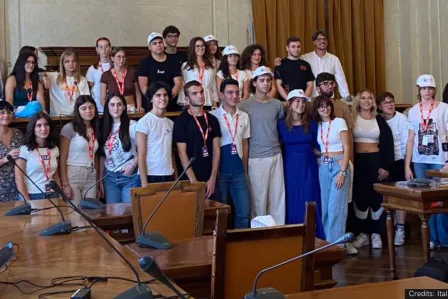 Group picture of all young participants to the Back To School event in Rome
