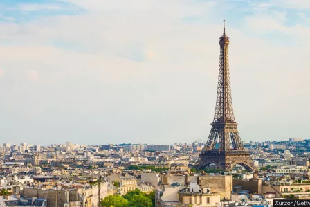 Eiffel tour in Paris