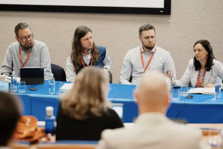 The Insafe delegation co-hosted a workshop session at EuroDIG 2024 on protecting vulnerable groups online from harmful content: new (technical) approaches