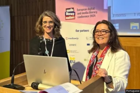Sofia Rasgado and Fernanda Bonach at the Media Literacy Matters conference in Brussels