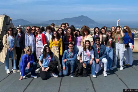Group picture of the young people composing the youth panel in Procida