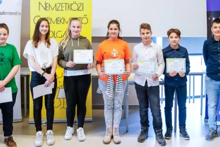 Group photo of young people who attended the Safer Internet Day event in Hungary