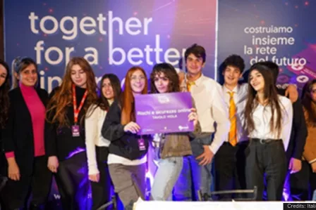 A group picture of young people attending the SID event in Italy