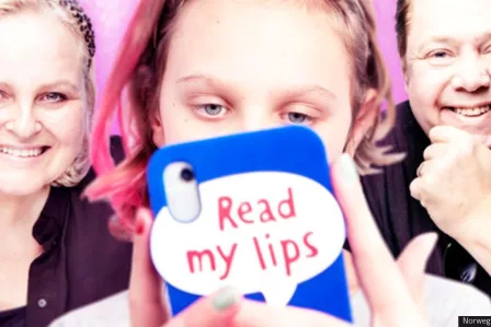 Cover of the campaign "Read my lips" featuring a young person on their phone and two older adults behind them.