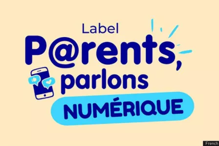 Big scripture written 'Parents parlons'