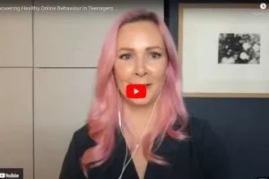 Empowering Healthy Online Behaviour in Teenagers